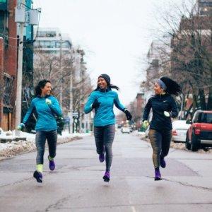 female-runners-winter