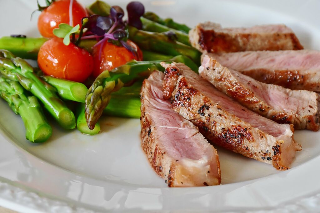 grilled asparagus and steak