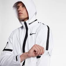 Nike AeroShield