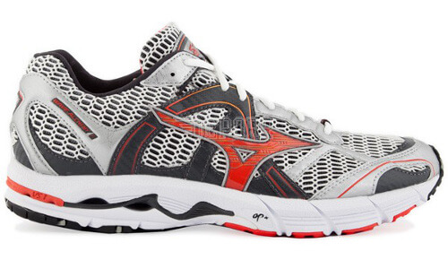 Mizuno Wave Alchemy 10