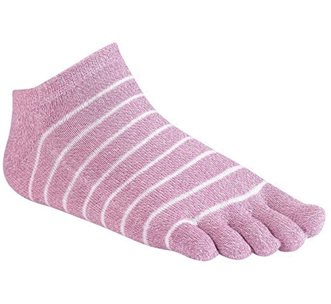 9 Best Toe Socks For Running Reviewed in 2022 RunnerClick