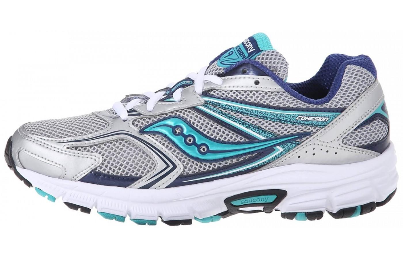 Despite its high heel drop, the Saucony Cohesion 9 is highly flexible.
