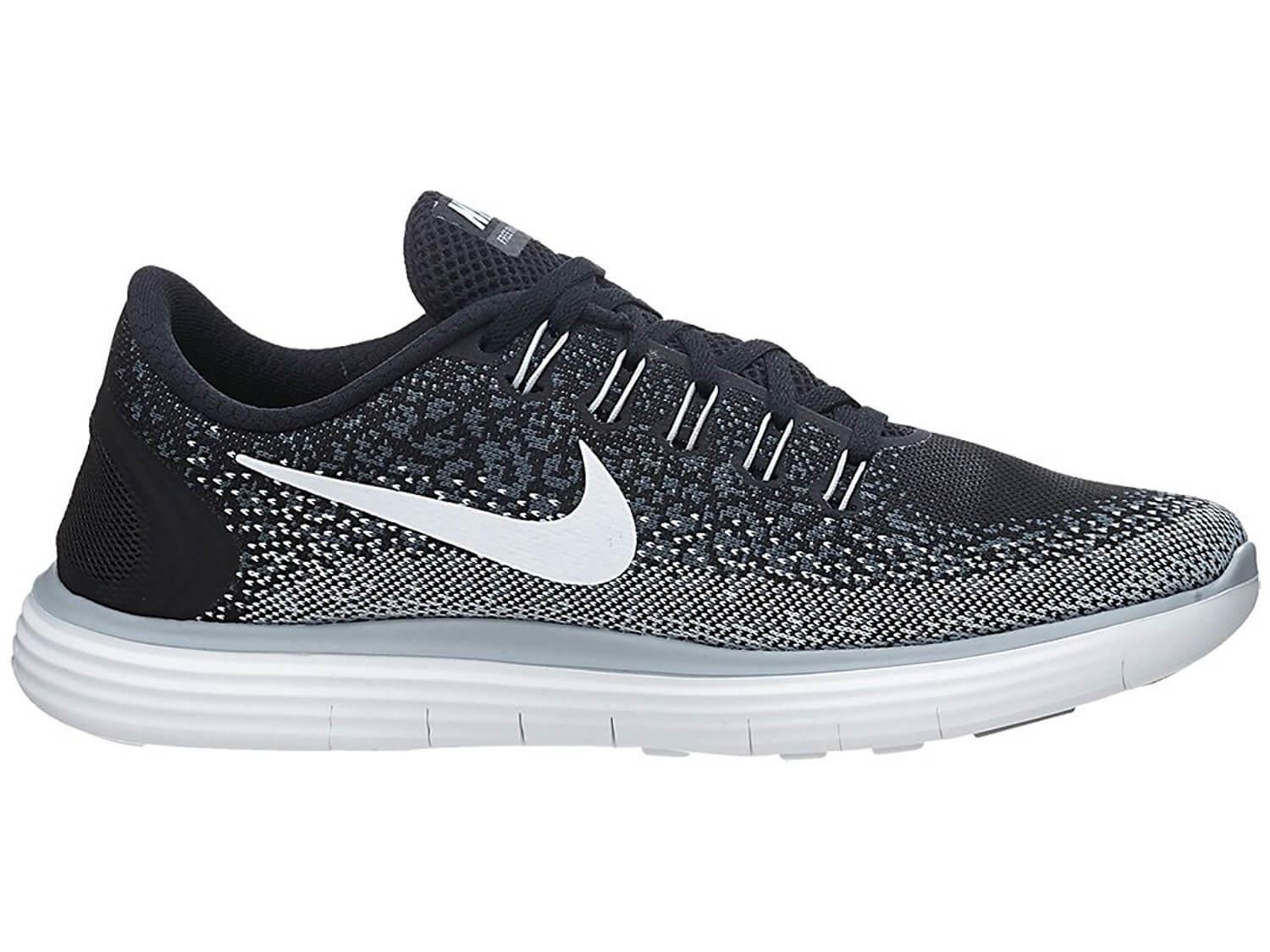 Responsiveness and cushioning go hand-in-hand with the Nike Free RN Distance's midsole.