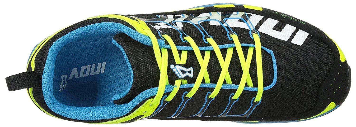 the upper of the Inov-8 X-Talon 212 is water-repellent to keep the foot dry in wet conditions