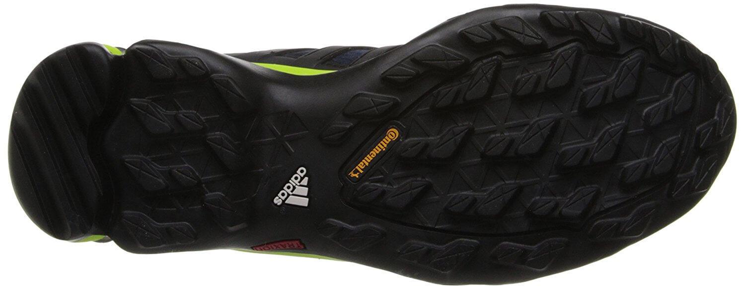 Traxion rubber on the Adidas Terrex Fast R GTX ensures a solid grip on rough terrain.