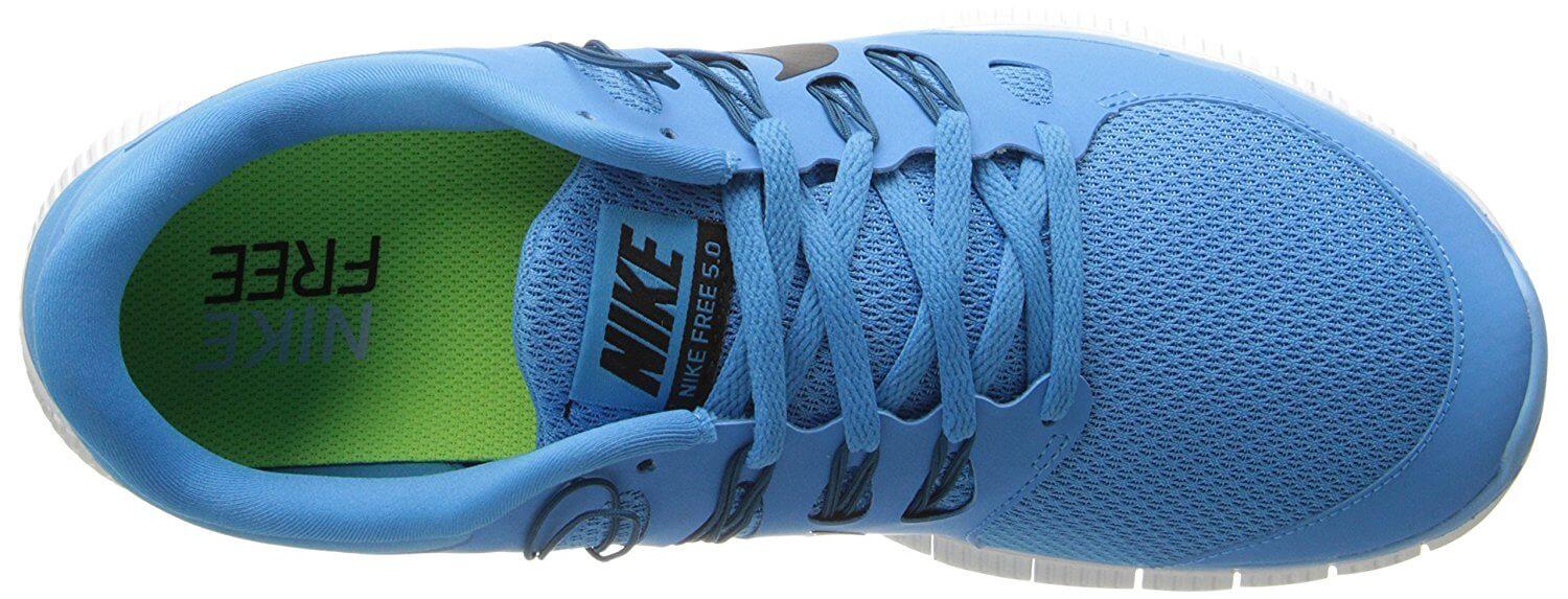 An asymmetrical lacing pattern on the Nike Free 5.0+ makes a bold stylistic statement.