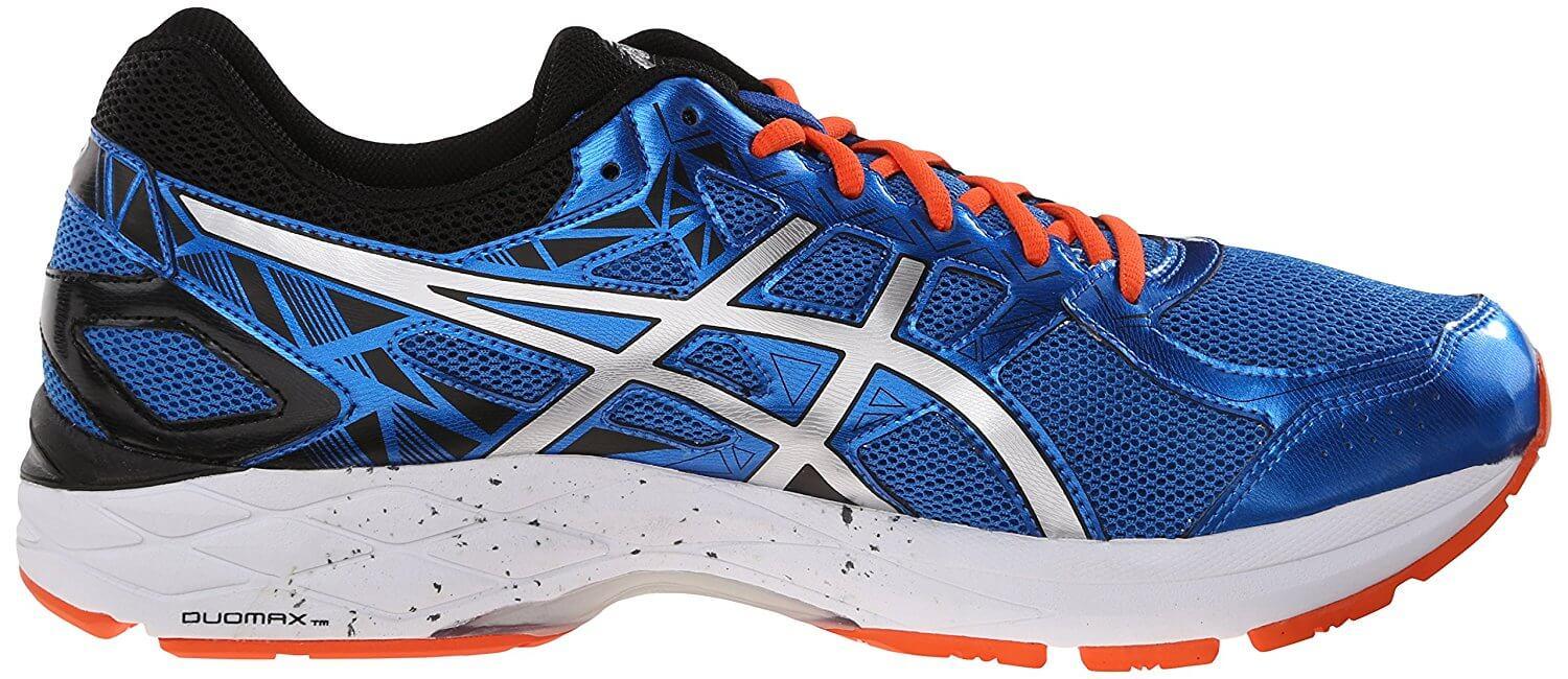 A side view of the Asics Gel Exalt 3