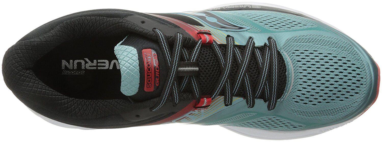 A top view of the Saucony Guide 10
