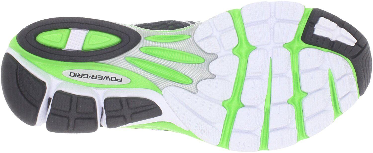 Outsole Of Saucony Triumph 10 has excellent traction on road surfaces