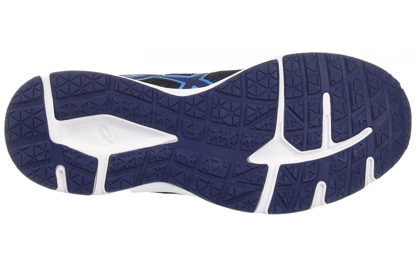 the outsole of the ASICCS Patriot 8 has good traction