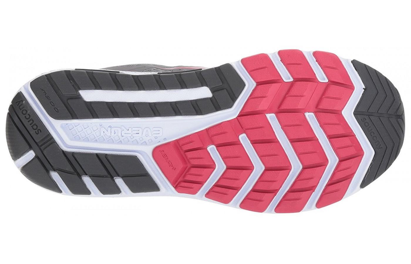 The Saucony Echelon 6's outsole has good ground contact and flexibility