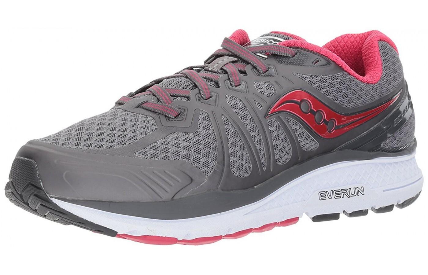 The Saucony Echelon 6 shown from the front/side
