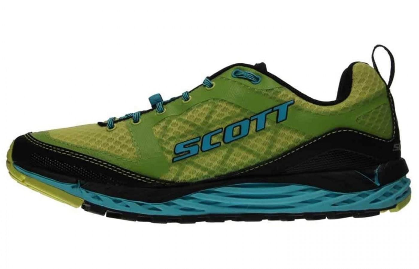 The eRide midsole promotes a natural movement in the gait cycle. 