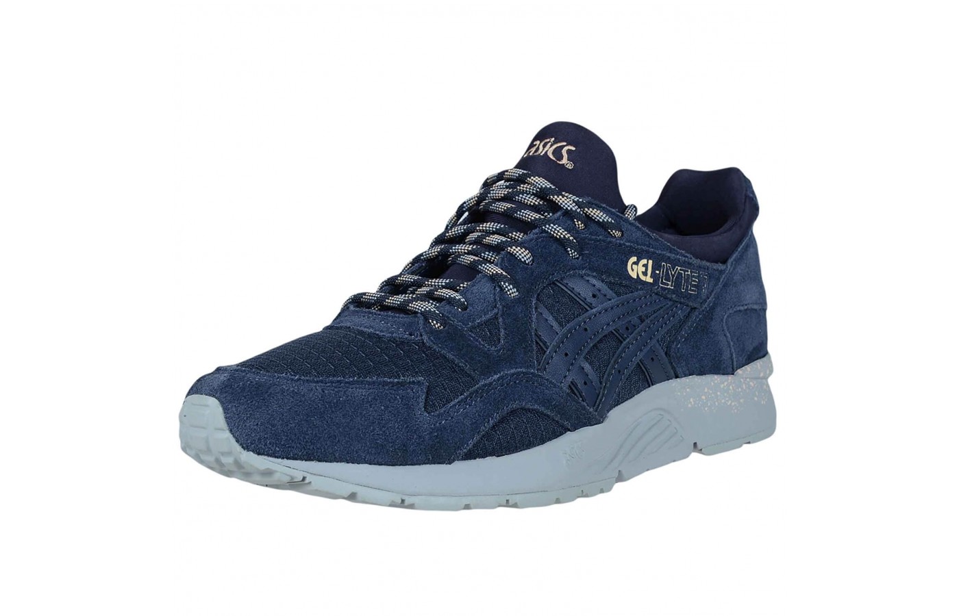 The Asics Gel Lyte V has standard laces