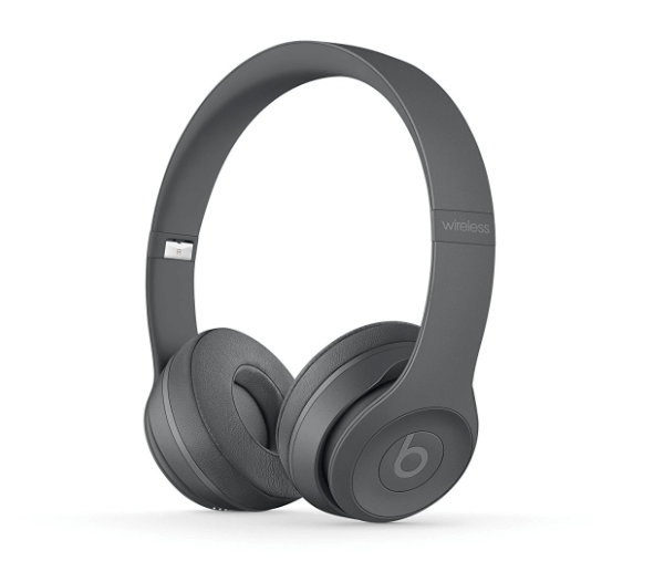 An angled view of the Beats Solo 3.