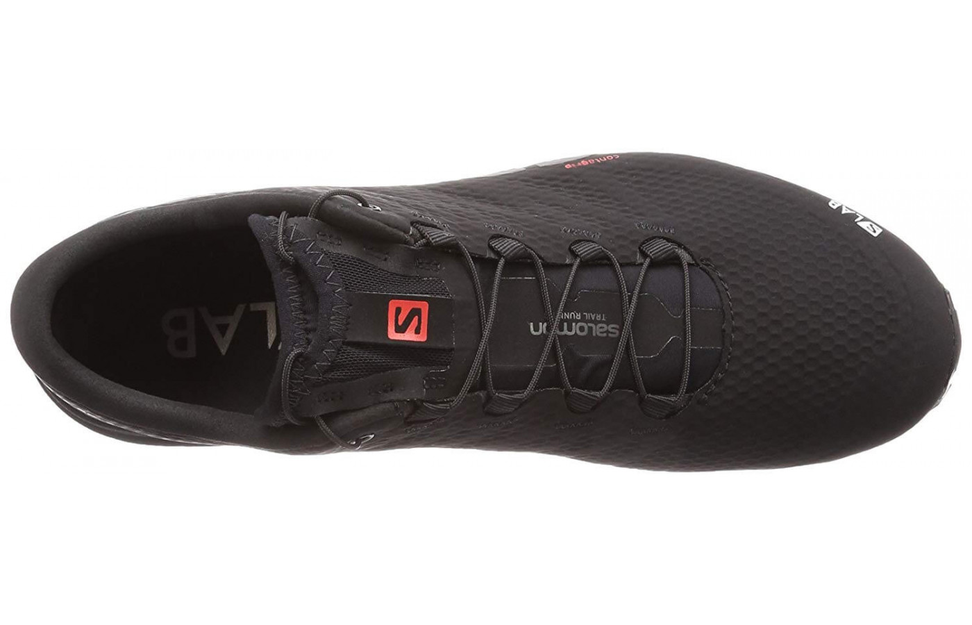Anti-debris mesh provides a protective wear while still keeping the S-Lab Speed 2 breathable.