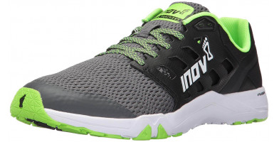 Mesh forefoot and new Met-cradle technology for a breathable and locked-in fit.