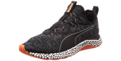 The Puma Hybrid Runner provides a comfortable wear for workouts, competitions, and casual settings.