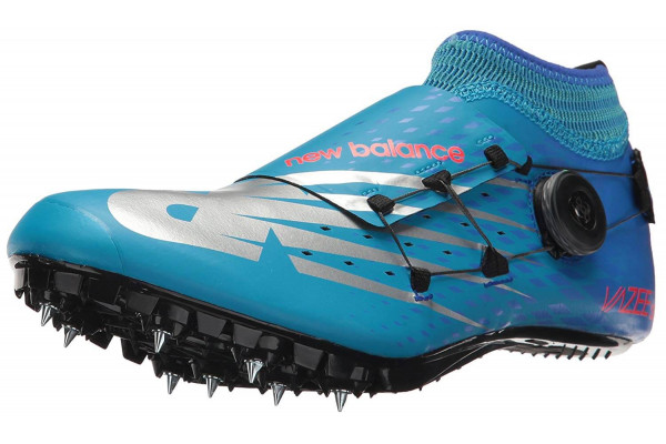 The Vazee Sigma V3 racing spike features a snug synthetic upper with a BOA lacing system and integrated heel wrap.