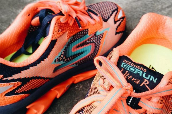 a review of the best skechers running shoes