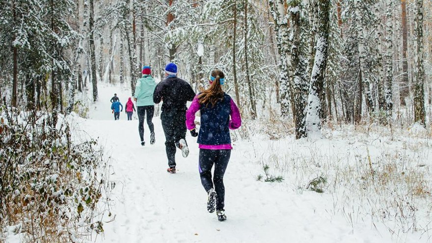 Essential Layers for Winter Running