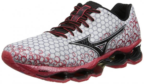 In depth review of the Mizuno Wave Prophecy 3