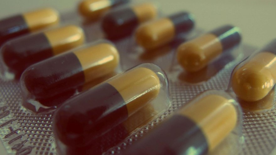 Taking Antibiotics? You Should Probably Slow Down on Training