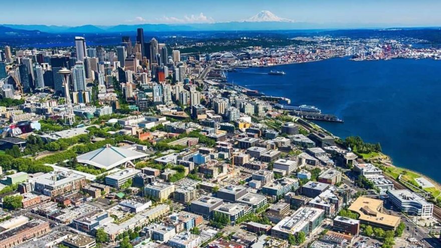 15 Best Places to Run in Seattle: (Top Tracks, Trails and Routes)