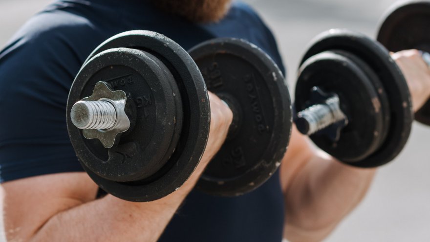 The Benefits of Strength Training For Runners (Workout Program included)