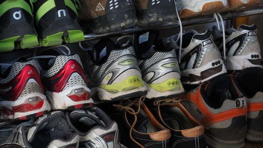Why you should two pairs of running shoes