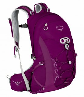The Osprey Tempest 9 is a versatile day pack for all athletes. 