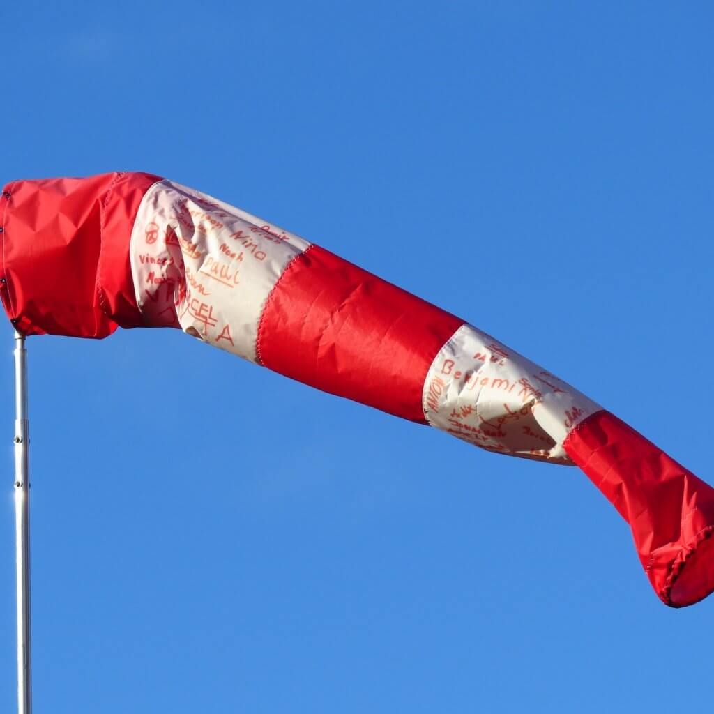 Against the Wind--Tips for Running on a Windy Day | Runnerclick
