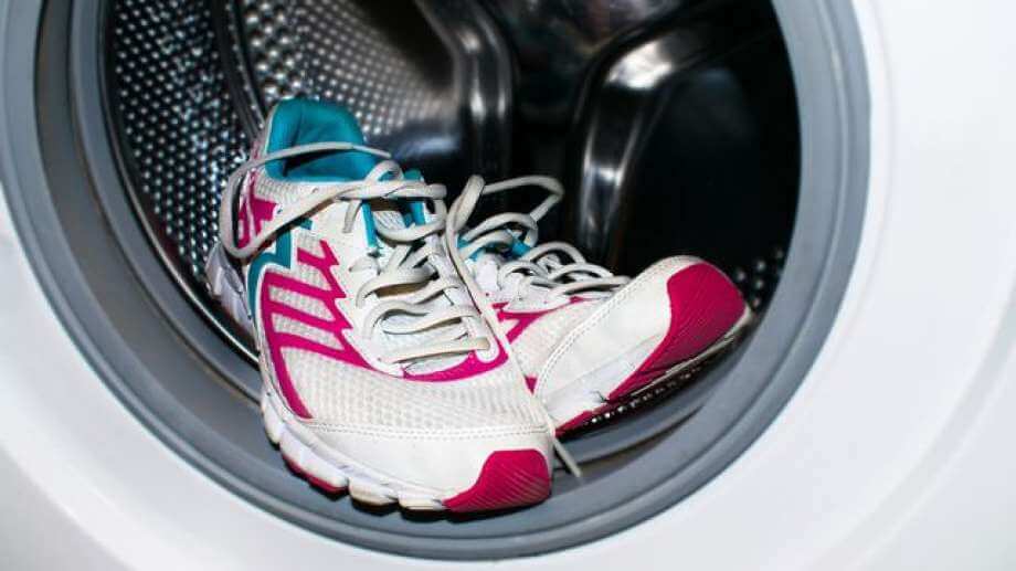 running shoes in washing machine
